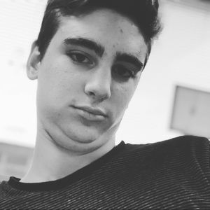 Meet your Posher, Aidan